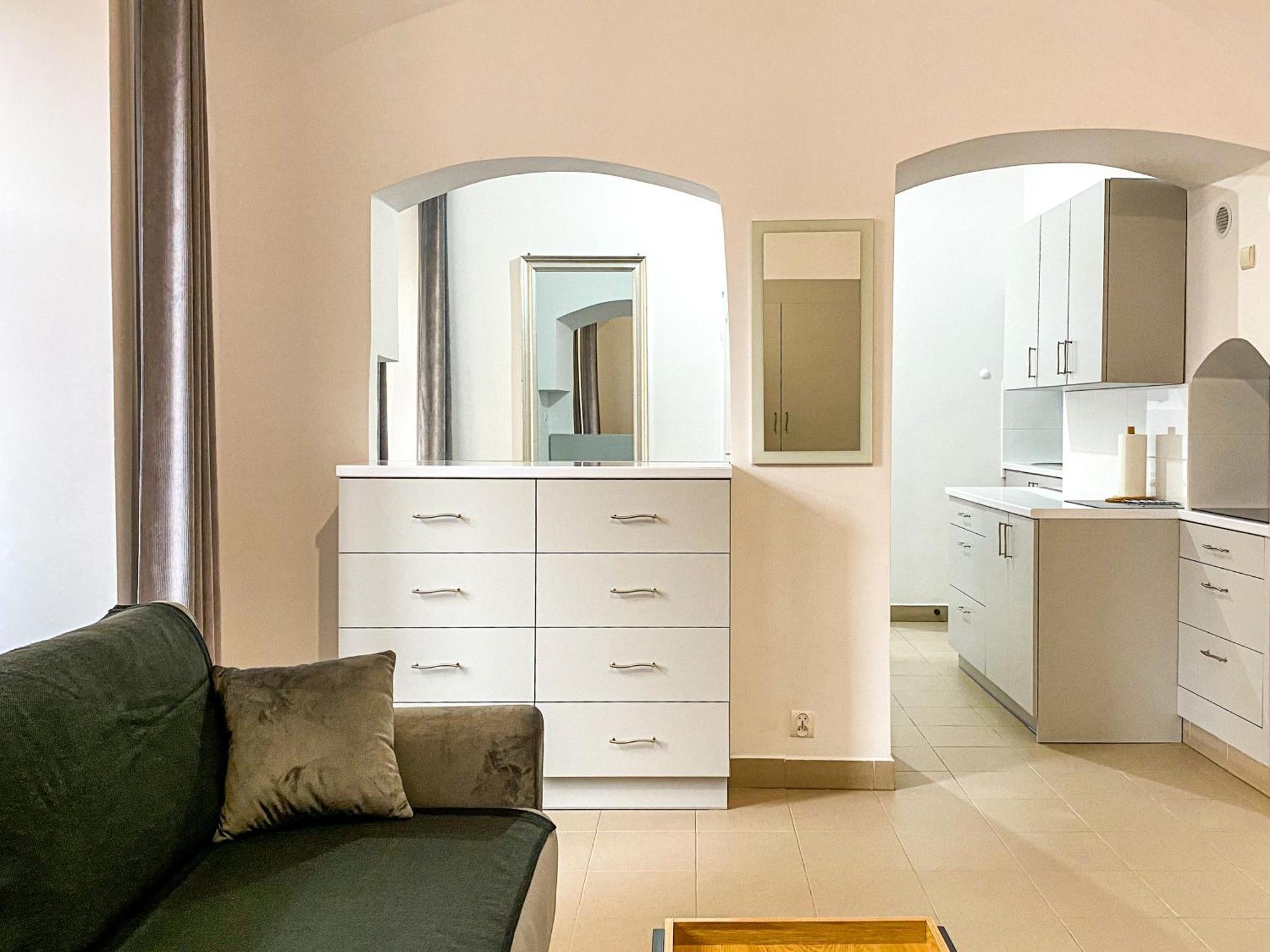Noclegi Rynek14 Przemysl Old Town View Apartments Екстер'єр фото